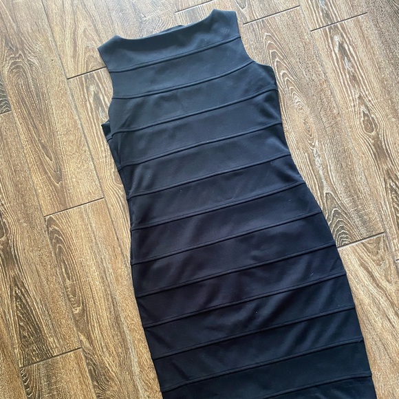 ADRIENNE VITTADINI black sleeveless dress - Picture 3 of 12